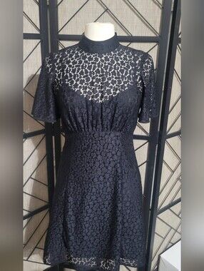 Kate Spade vintage lace dress with attached slip lining.